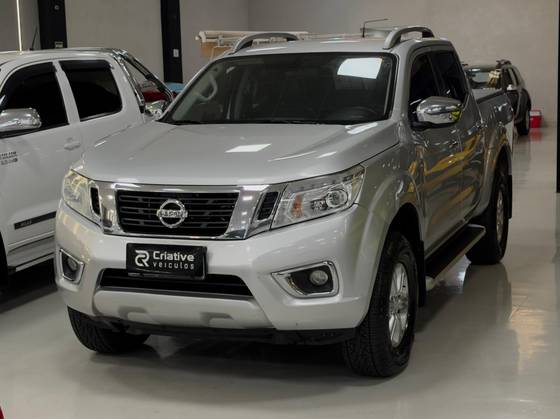 NISSAN FRONTIER 2.3 16V TURBO DIESEL LE CD 4X4 AUTOMÁTICO NISSAN FRONTIER 2.3 16V TURBO DIESEL LE CD 4X4 AUTOMÁTICO